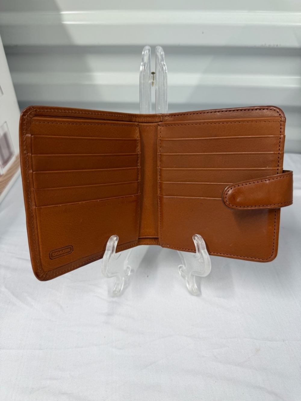 Vintage Coach Framed Leather Wallet BiFold w Kiss Lock Coin holder - Picture 5 of 9